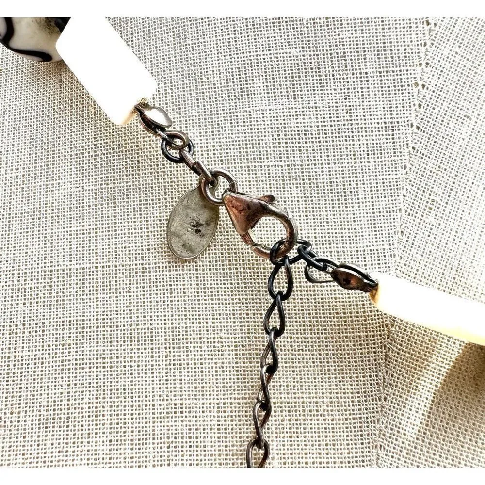 Vintage Donna Dressler White Art Glass Mother of Pearl Beaded Necklace